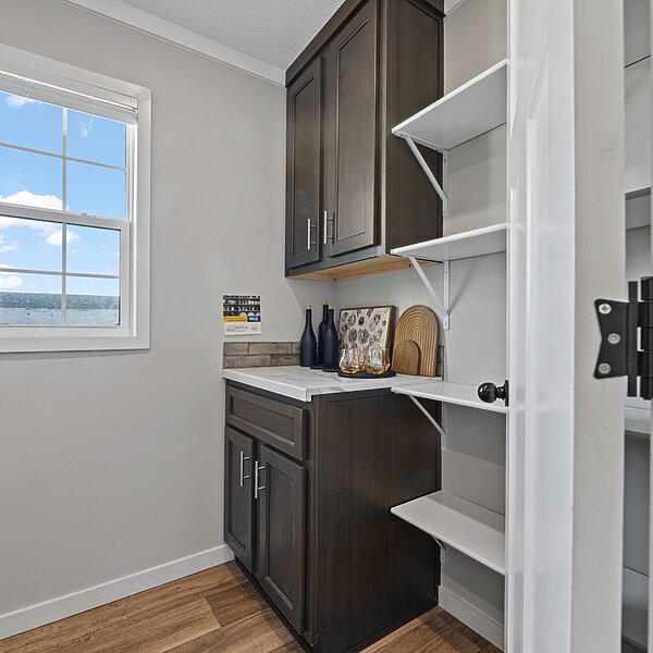 Alpha / Helix 16763N Interior 121349