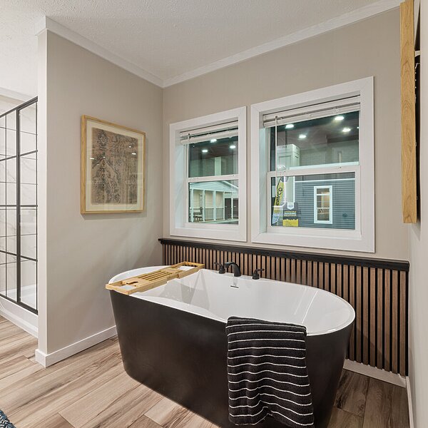 Alpha / Atmos 28603N Interior 121368