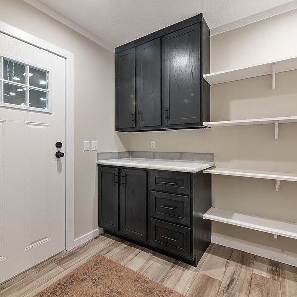 Alpha / Atmos 28603N Interior 121371