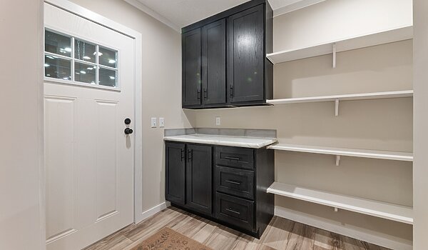 Alpha / Atmos 28603N Interior 121371