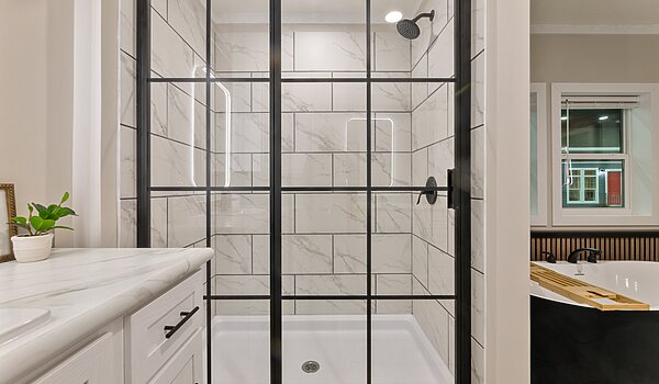 Alpha / Atmos 28603N Bathroom 149874