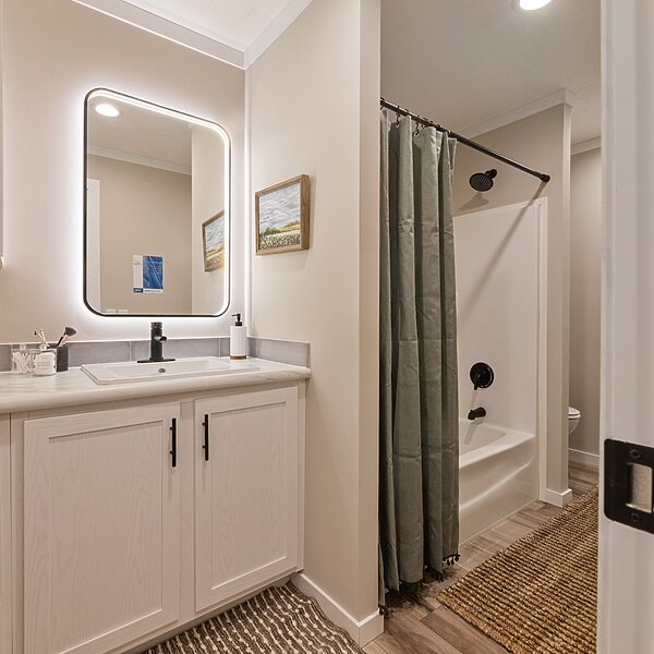 Alpha / Atmos 28603N Bathroom 149877