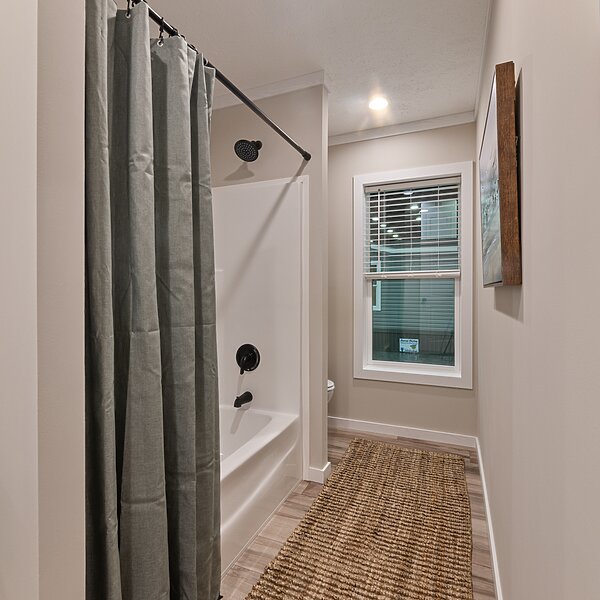 Alpha / Atmos 28603N Bathroom 149878