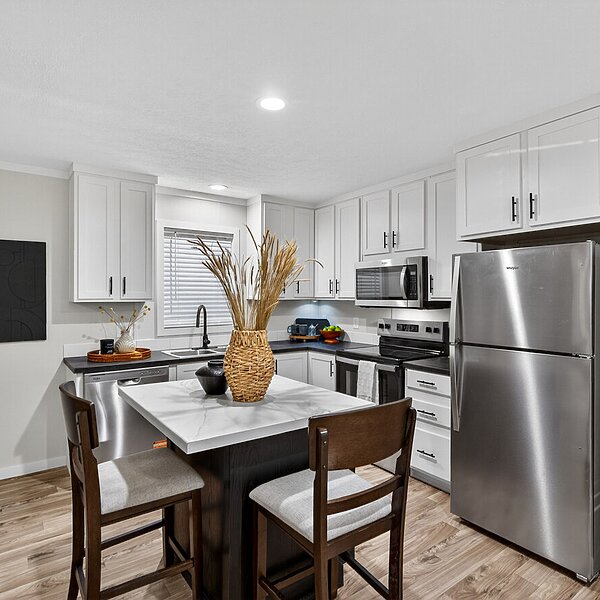 Cavco Community / Violet 16763F Interior 130876