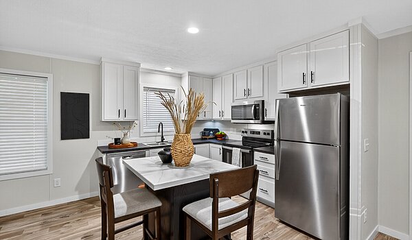 Cavco Community / Violet 16763F Interior 130876