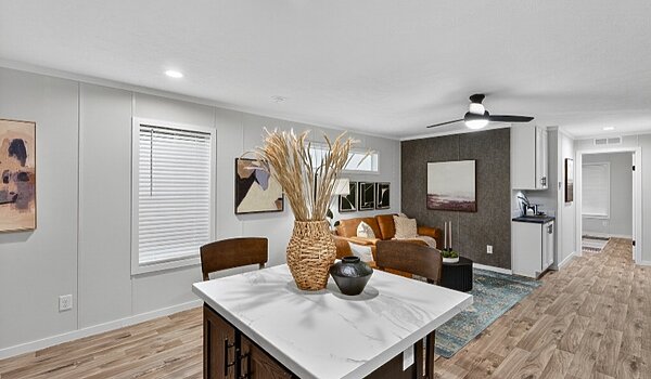 Cavco Community / Violet 16763F Interior 130879