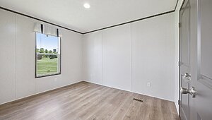 Cavco Community / Daisy 16723F Interior 132429