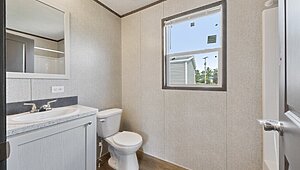 Cavco Community / Daisy 16723F Interior 132434