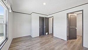 Cavco Community / Daisy 16723F Bedroom 149959