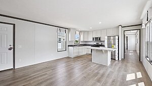 Cavco Community / Daisy 16723F Interior 132421