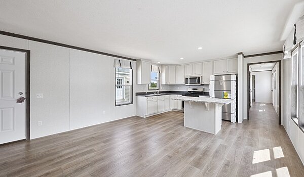 Cavco Community / Daisy 16723F Interior 132421
