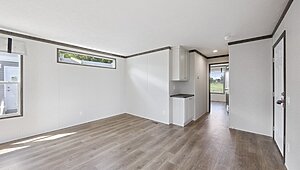 Cavco Community / Daisy 16723F Interior 132422