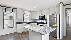 Cavco Community / Daisy 16723F Interior 132424