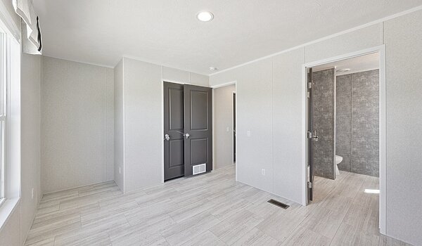 Cavco Community / Clover 16663F Interior 132446