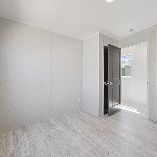 Cavco Community / Clover 16663F Interior 132448