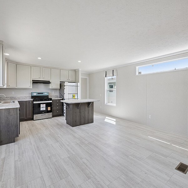 Cavco Community / Clover 16663F Interior 132440