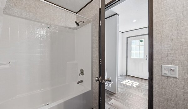 Cavco Community / Dalia 16562F Interior 132481