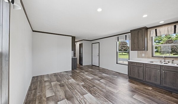 Cavco Community / Dalia 16562F Interior 132474
