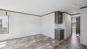 Cavco Community / Dalia 16562F Interior 150060