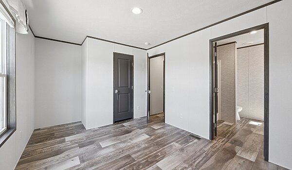 Cavco Community / Dalia 16562F Interior 132475