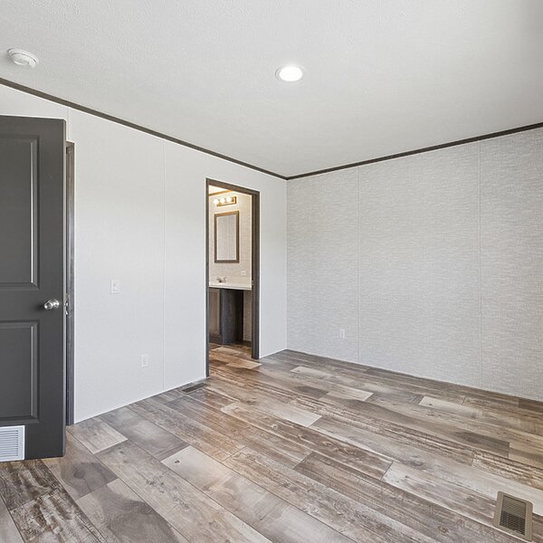 Cavco Community / Dalia 16562F Interior 132476