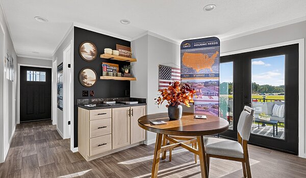 Alpha / Grande Arbor 28482N Interior 149502