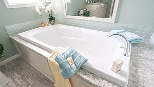 Collins Craft / The Blue Ridge 2 Bathroom 34941