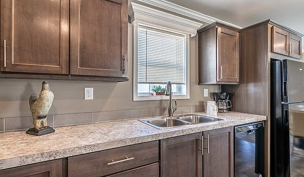 Lifestyle / Avon Park 24482E Kitchen 49874