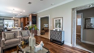 Lifestyle / Summer Cove III 28602A Interior 49979