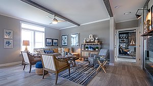Lifestyle / Creekside 30603A Interior 82082