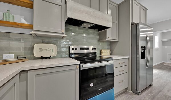 Elite Series / Quinn 30523A Interior 113205