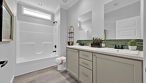 Elite Series / Quinn 30523A Interior 113213