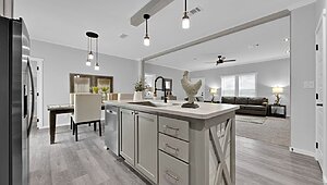 Elite Series / Quinn 30523A Interior 113203
