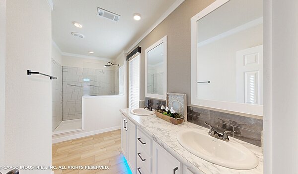 Cimarron / Cimarron 32563A Interior 127167