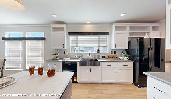 Cimarron / Cimarron 32563A Interior 127161