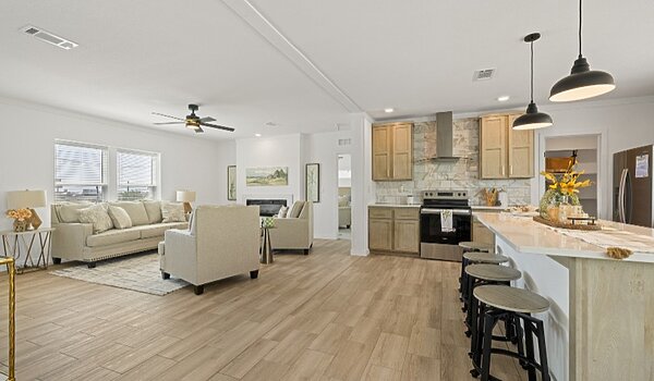 Luxe Haven / The Luxe Haven III 320FT32764A Kitchen 139763