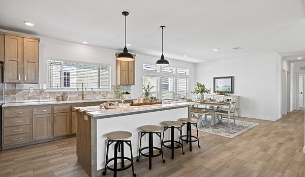 Luxe Haven / The Luxe Haven III 320FT32764A Kitchen 139764