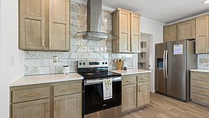 Luxe Haven / The Luxe Haven III 320FT32764A Kitchen 139771