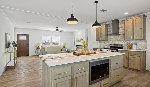 Luxe Haven / The Luxe Haven 320FT32724A Kitchen 139790
