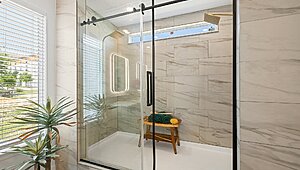 Luxe Haven / The Luxe Haven 320FT32724A Bathroom 139818