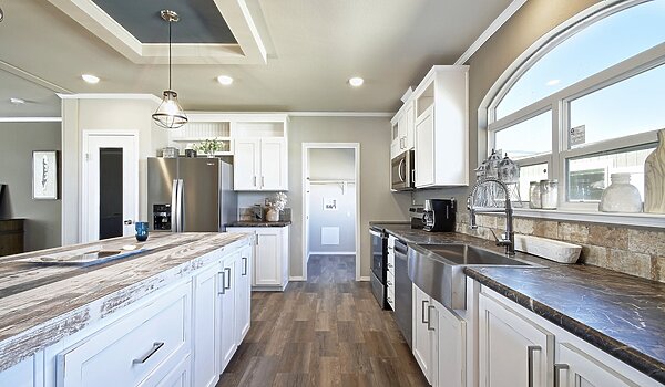 Forest Ridge / The Hawthorne III 320FT32764A Kitchen 139851