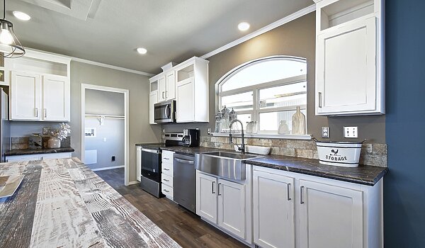 Forest Ridge / The Hawthorne III 320FT32764A Kitchen 139852