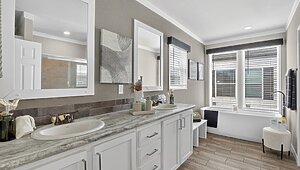 Sundance / The Sundance II 320FT32684A Bathroom 139944