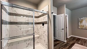 5000 Series / The Timber Ridge Elite 42684A Bathroom 118682