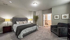 5000 Series / The Timber Ridge Elite 42684A Bedroom 118676