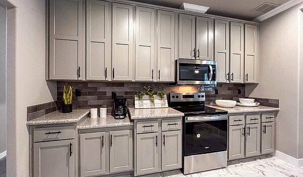 5000 Series / The Timber Ridge Elite 42684A Kitchen 118670