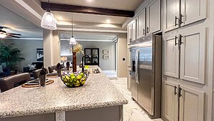 5000 Series / The Timber Ridge Elite 42684A Kitchen 118671