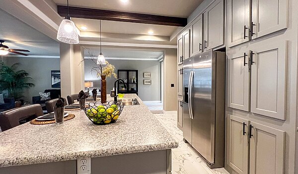 5000 Series / The Timber Ridge Elite 42684A Kitchen 118671