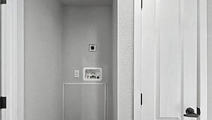 American Freedom Series / The Casa de Ceilo AF14371C Interior 131038