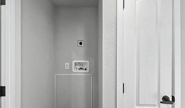 American Freedom Series / The Casa de Ceilo AF14371C Interior 131038